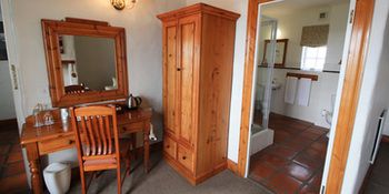 The Farmhouse Hotel 4*
