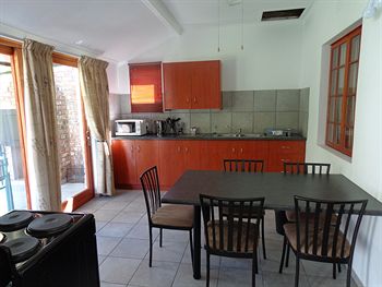 De Oude Meul Country Lodge 0*
