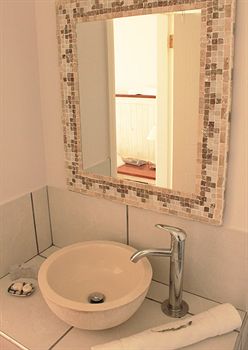 Blue Bay Lodge 3*