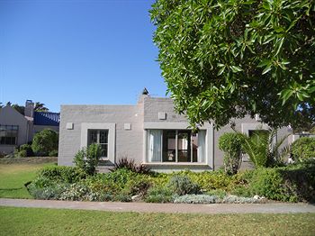 Blue Bay Lodge 3*