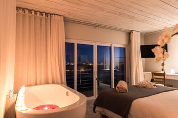 Blue Bay Lodge 3*
