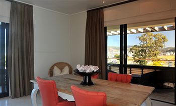 aha The Rex Hotel 4*