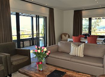 aha The Rex Hotel 4*