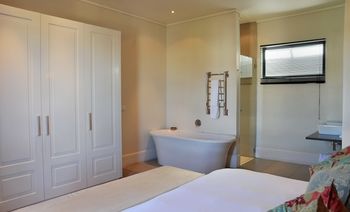 aha The Rex Hotel 4*