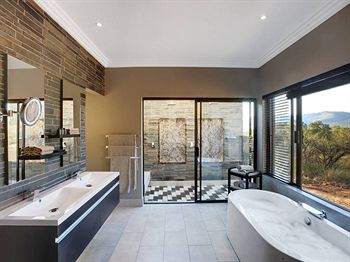 Shepherd's Tree Game Lodge 0*