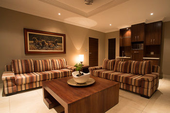 Shepherd's Tree Game Lodge 0*