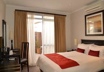 Worcester Cumberland Hotel 3*