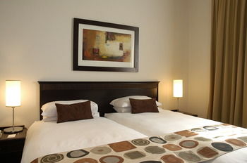 Worcester Cumberland Hotel 3*