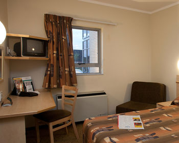 Road Lodge Southgate 1*