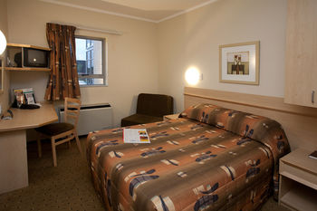 Road Lodge Southgate 1*