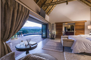 AM Lodge 0*
