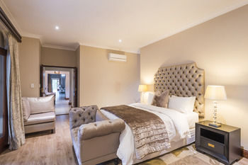 AM Lodge 0*
