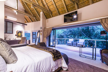 AM Lodge 0*