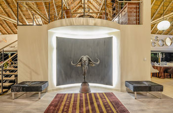 AM Lodge 0*