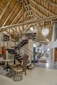 AM Lodge 0*