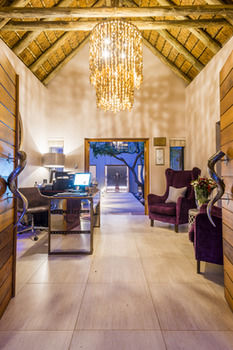 AM Lodge 0*