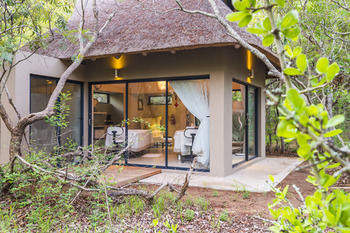 AM Lodge 0*