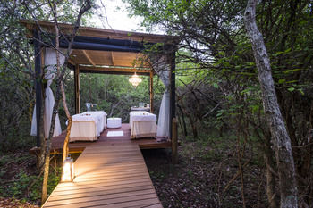 AM Lodge 0*