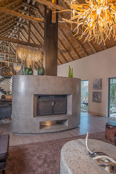 AM Lodge 0*