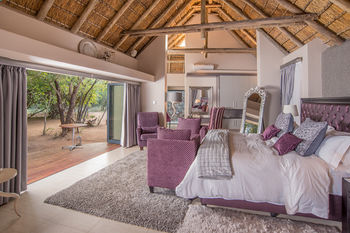 AM Lodge 0*