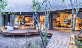 AM Lodge 0*