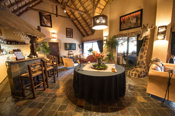 B&B African Rock Lodge 4*