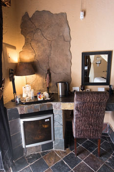 B&B African Rock Lodge 4*