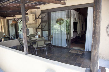 B&B African Rock Lodge 4*