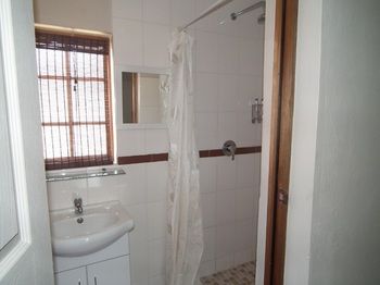 Lanseria Country Estate 0*