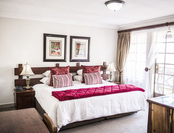 Afrique Boutique Hotel O.R. Tambo 4*