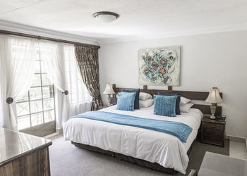 Afrique Boutique Hotel O.R. Tambo 4*