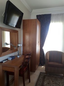 Hoyohoyo Chartwell Lodge 4*