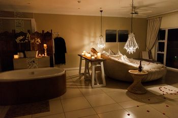 Umthunzi Hotel & Conference 3*