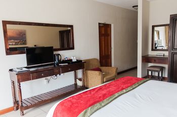 Umthunzi Hotel & Conference 3*