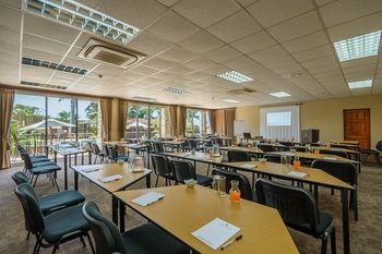 Umthunzi Hotel & Conference 3*