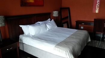 Riverstone Lodge 3*