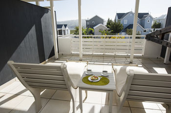 The Lofts Boutique Hotel 4*