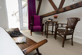 The Lofts Boutique Hotel 4*