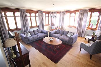 The Saint James on Venice Luxury Guest House 4*
