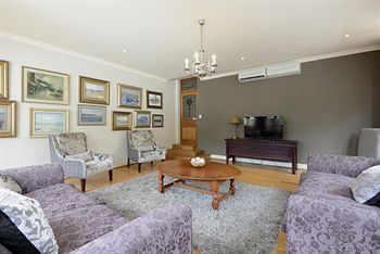 The Saint James on Venice Luxury Guest House 4*
