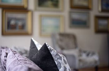 The Saint James on Venice Luxury Guest House 4*