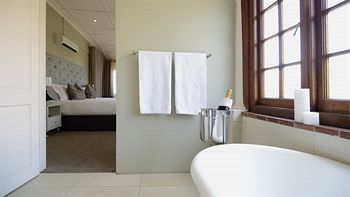 The Saint James on Venice Luxury Guest House 4*