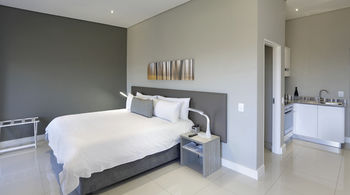 The Capital on Bath 3*