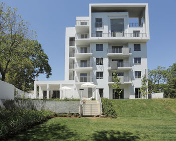 The Capital on Bath 3*