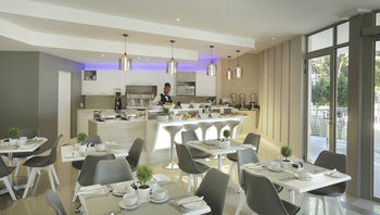 The Capital on Bath 3*