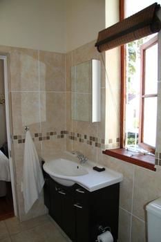 5 Camp Street Guesthouse & Self-catering 3*