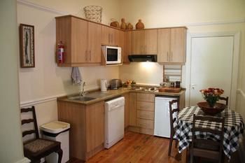 5 Camp Street Guesthouse & Self-catering 3*