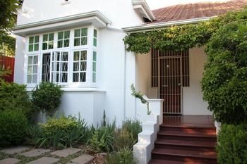 5 Camp Street Guesthouse & Self-catering 3*