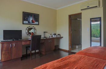 Thanda Manzi Country Hotel 0*