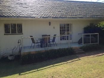 Heatherdale Guesthouse & Shuttle Services 3*